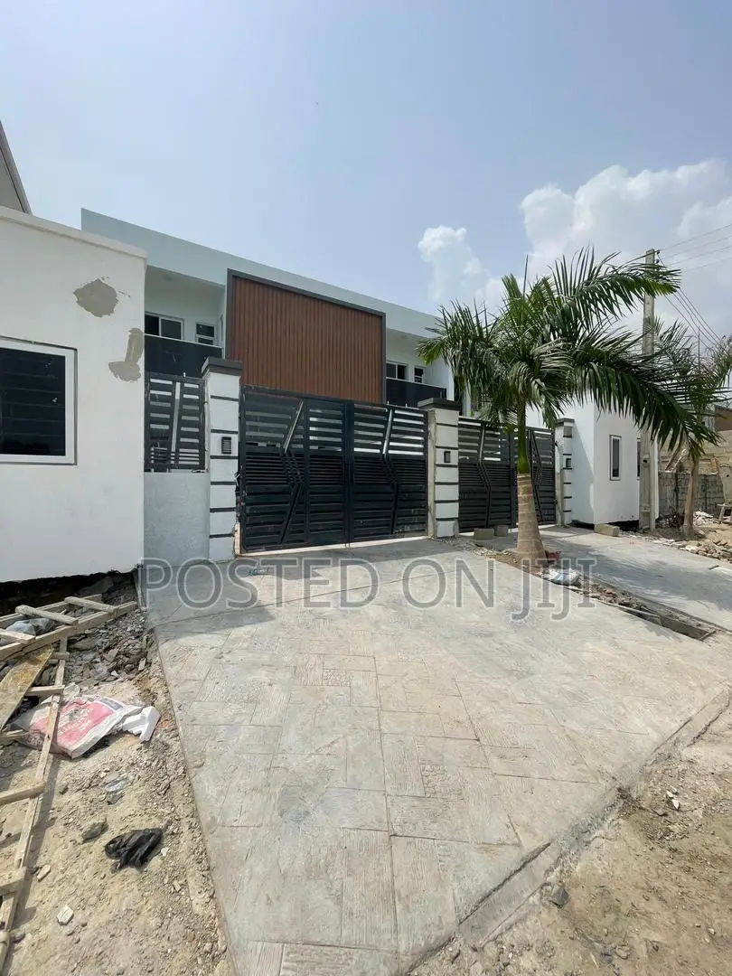 4bdrm Townhouse/Terrace in Ajah for sale in Ado / Ajah