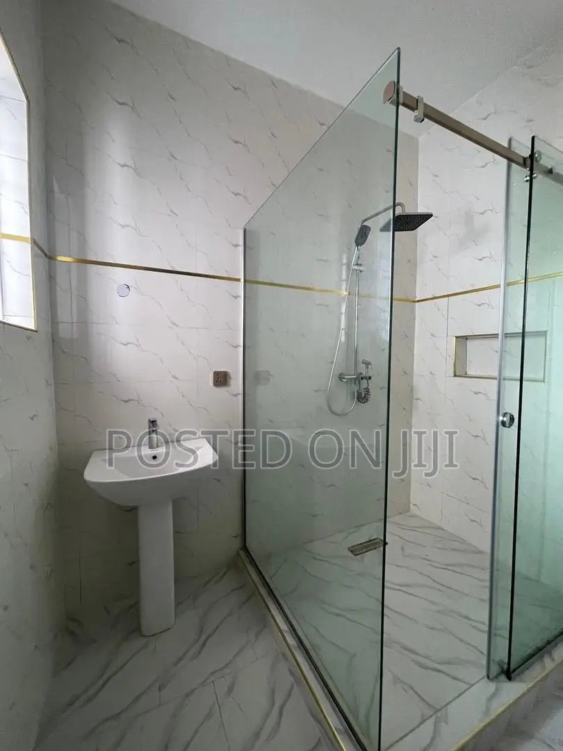 4bdrm Townhouse/Terrace in Ajah for sale in Ado / Ajah