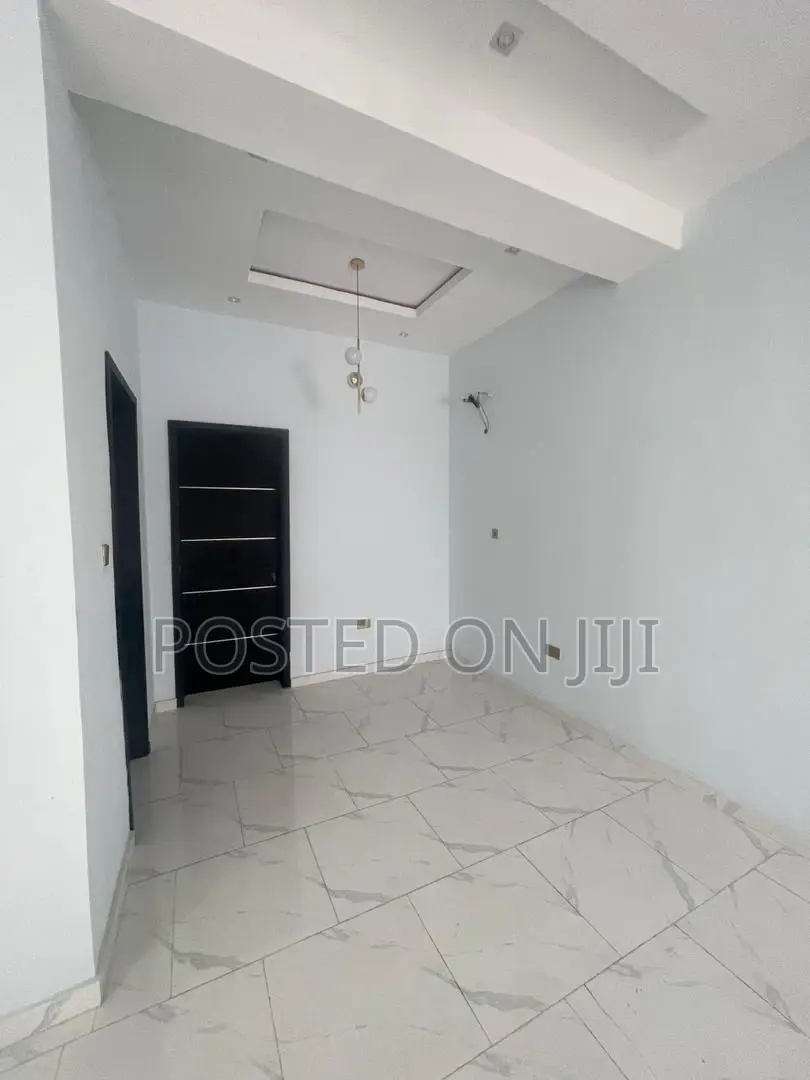 4bdrm Townhouse/Terrace in Ajah for sale in Ado / Ajah