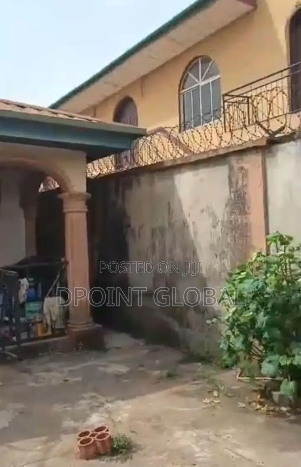 5bdrm Bungalow in Not Estate, Ipaja / Ipaja for sale in Ipaja / Ipaja