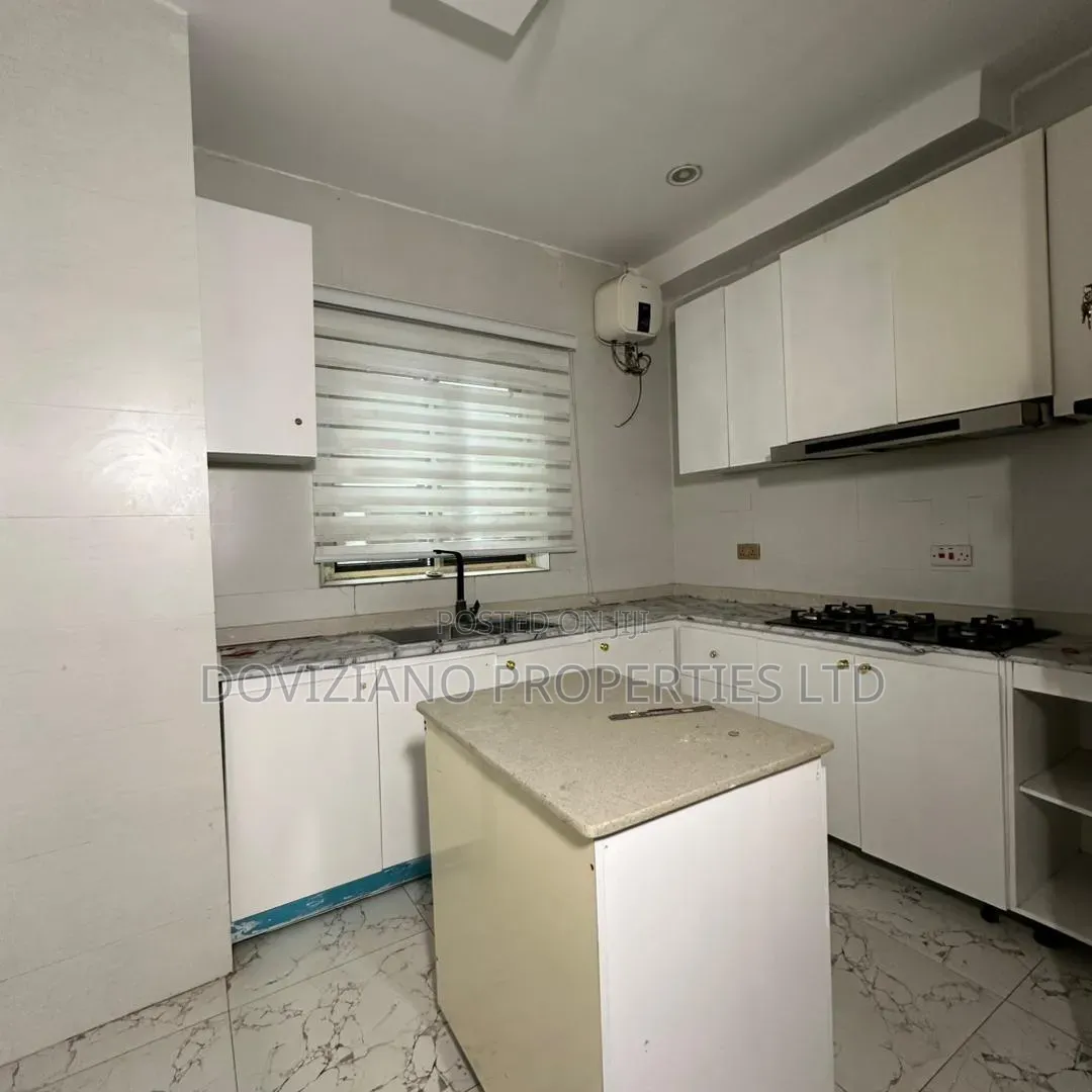 2bdrm Apartment in Ikate for sale in Ikate
