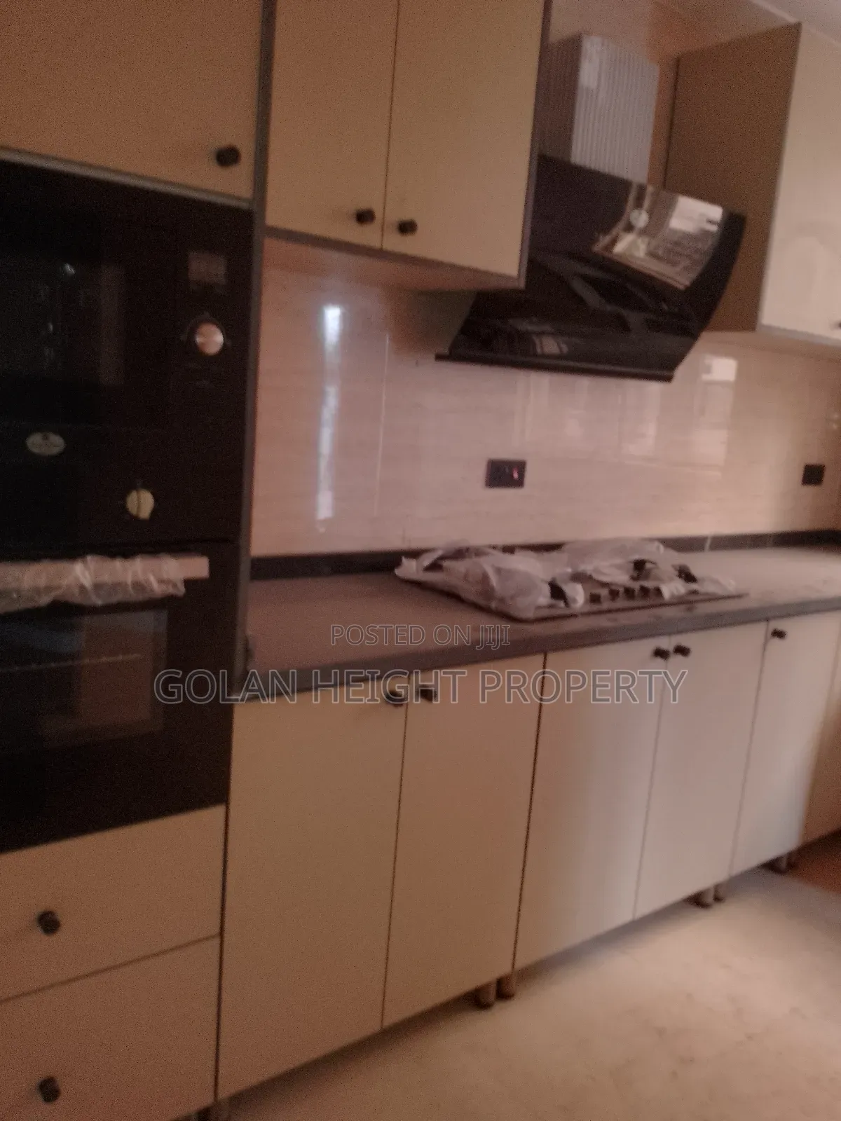 3bdrm Townhouse / Terrace in Gwarinpa Estate, Life Camp for rent in Life Camp