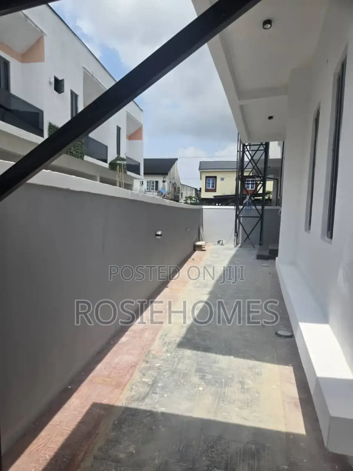 4bdrm Duplex in Garden Estate for sale in Lekki Gardens Estate