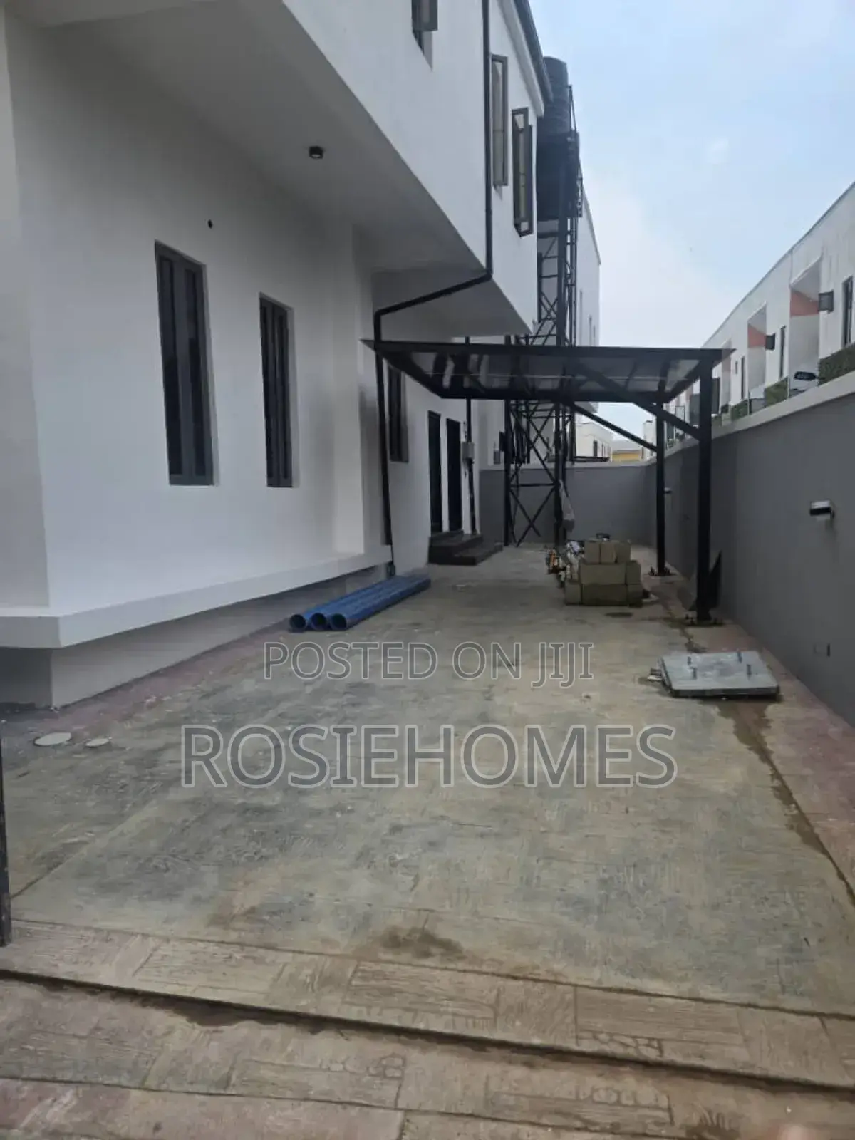 4bdrm Duplex in Garden Estate for sale in Lekki Gardens Estate