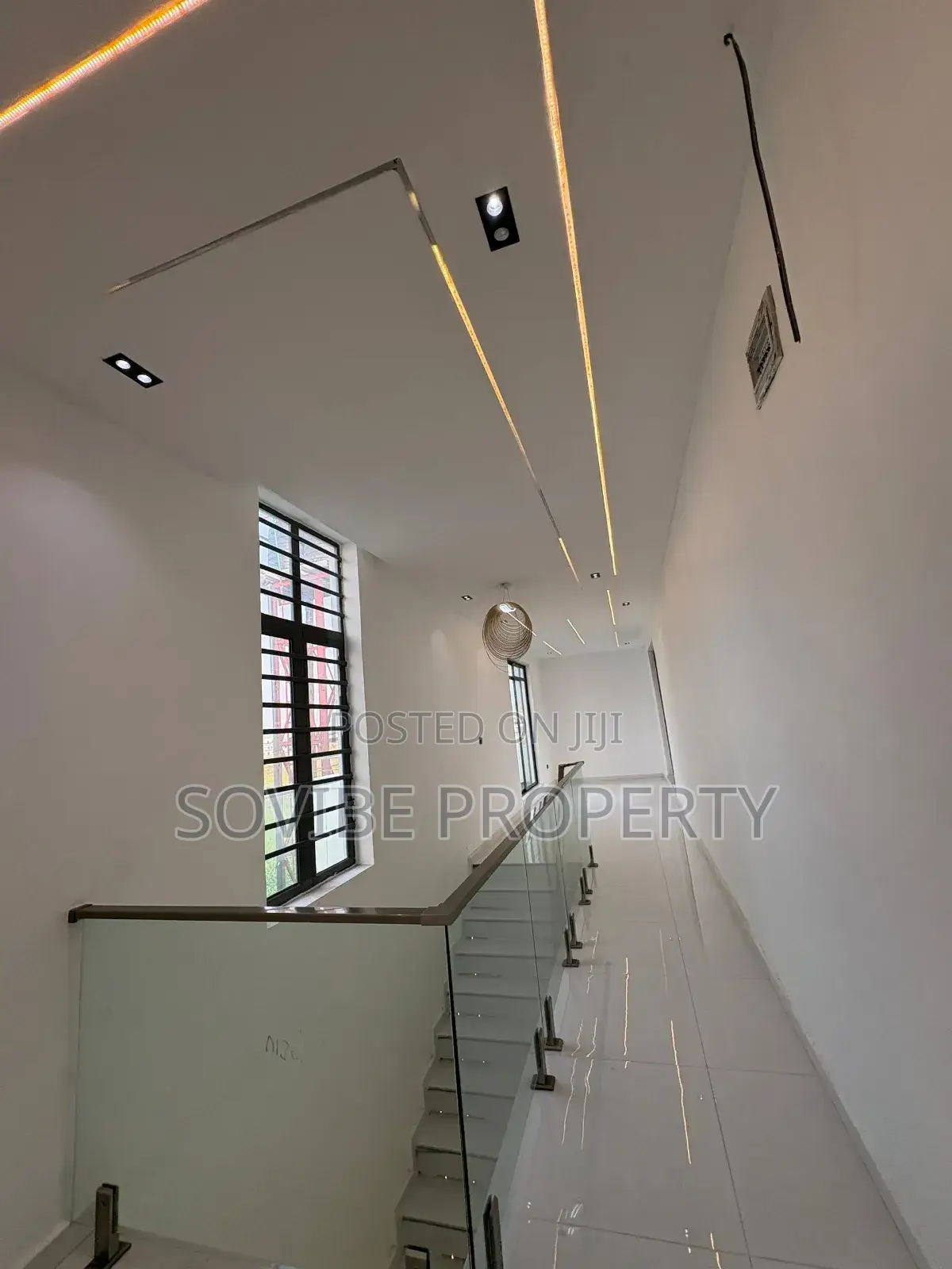 Furnished 6bdrm Duplex in Hampton Lake Estate, Chevron for sale in Chevron