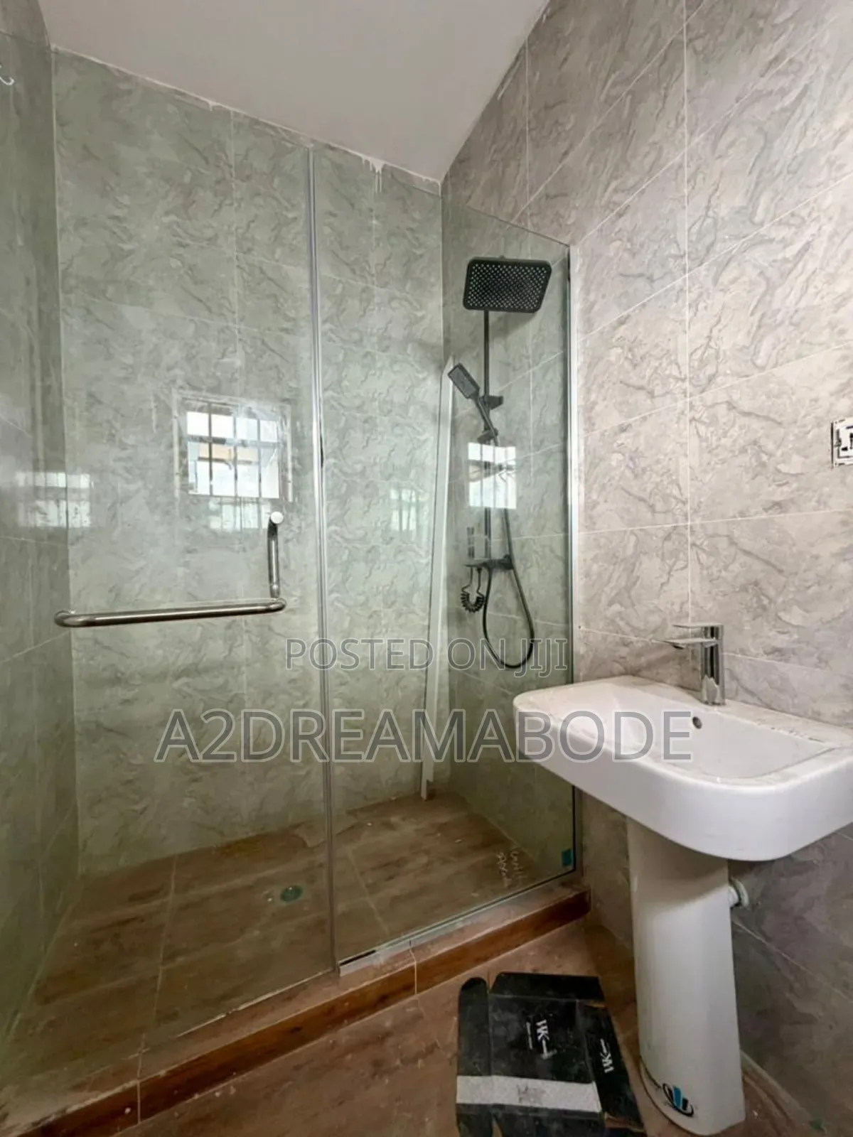 4bdrm Duplex in Magodo Phase 1 for sale in GRA Phase 1