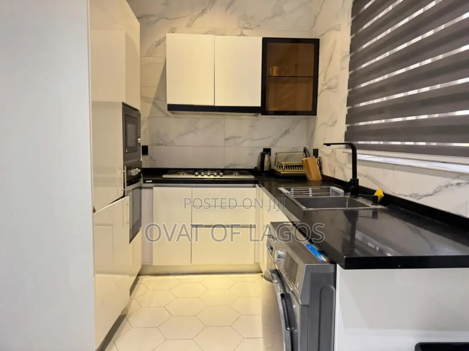 Furnished 2bdrm Penthouse in Lekki Phase 1 for rent in Lekki Phase 1