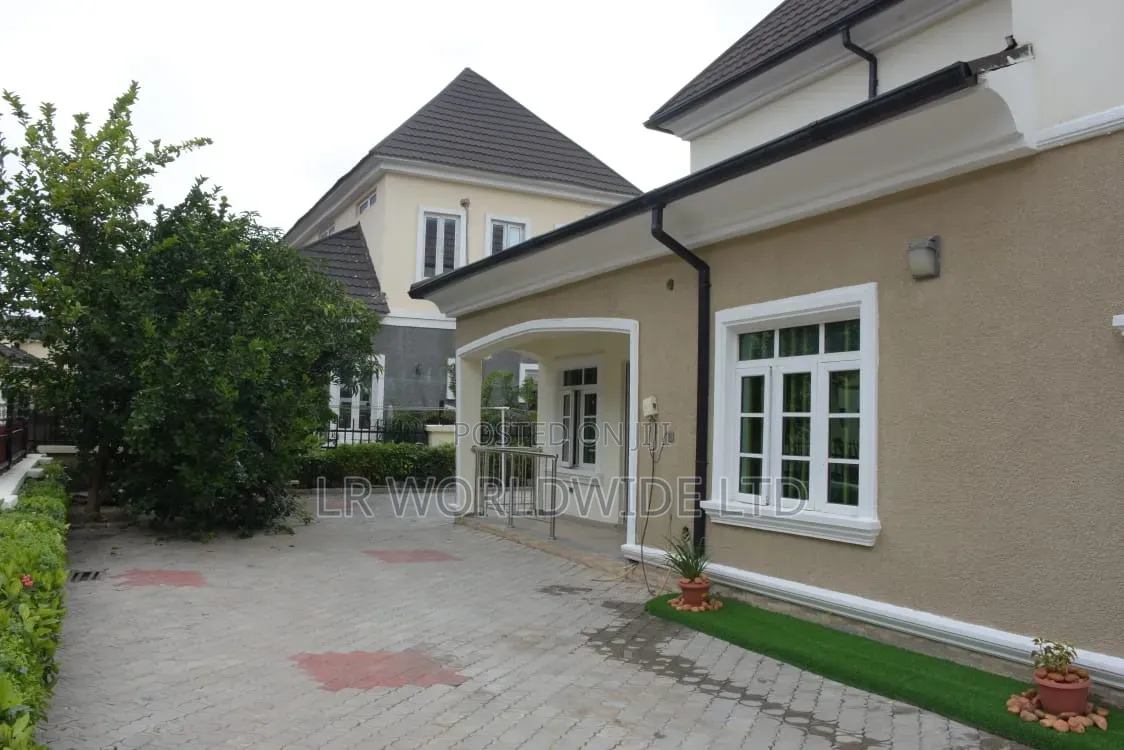 6bdrm Duplex in Riverpark, Sabon Lugbe for sale in Sabon Lugbe