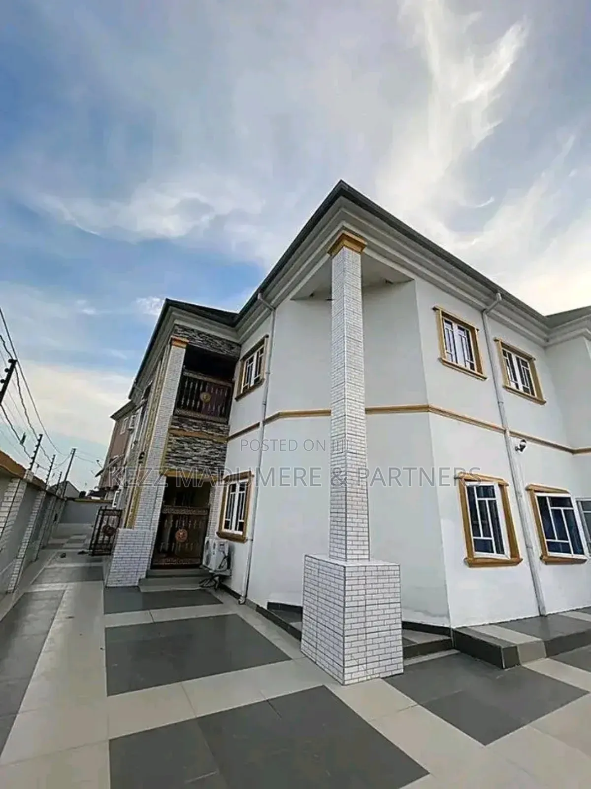 6bdrm Duplex in Eliparanwo, Off Ada, Obio-Akpor for sale in Obio-Akpor
