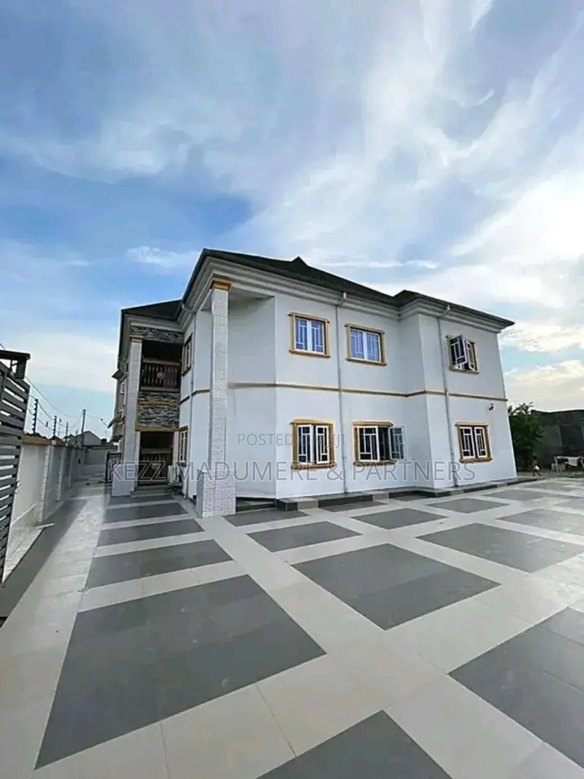 6bdrm Duplex in Eliparanwo, Off Ada, Obio-Akpor for sale in Obio-Akpor