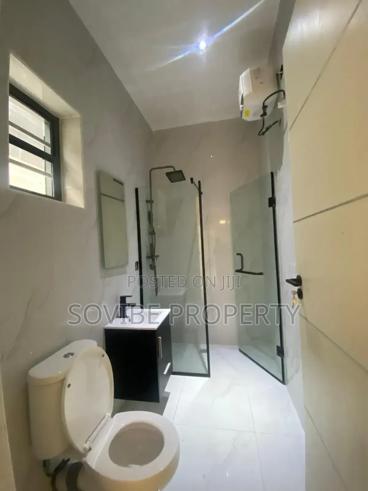 Furnished 5bdrm Duplex in Tulip Haven Gate 2, Chevron for sale in Chevron