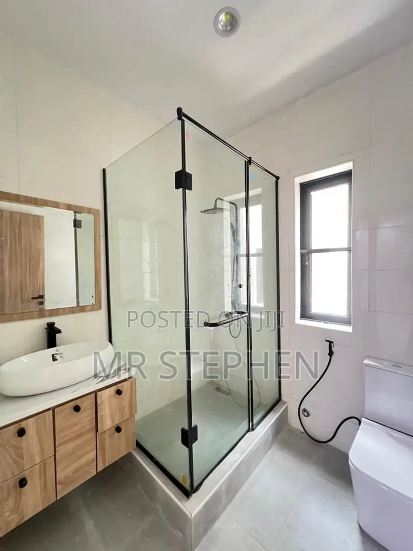 2bdrm Apartment in Lekki Phase 1 for sale in Lekki Phase 1