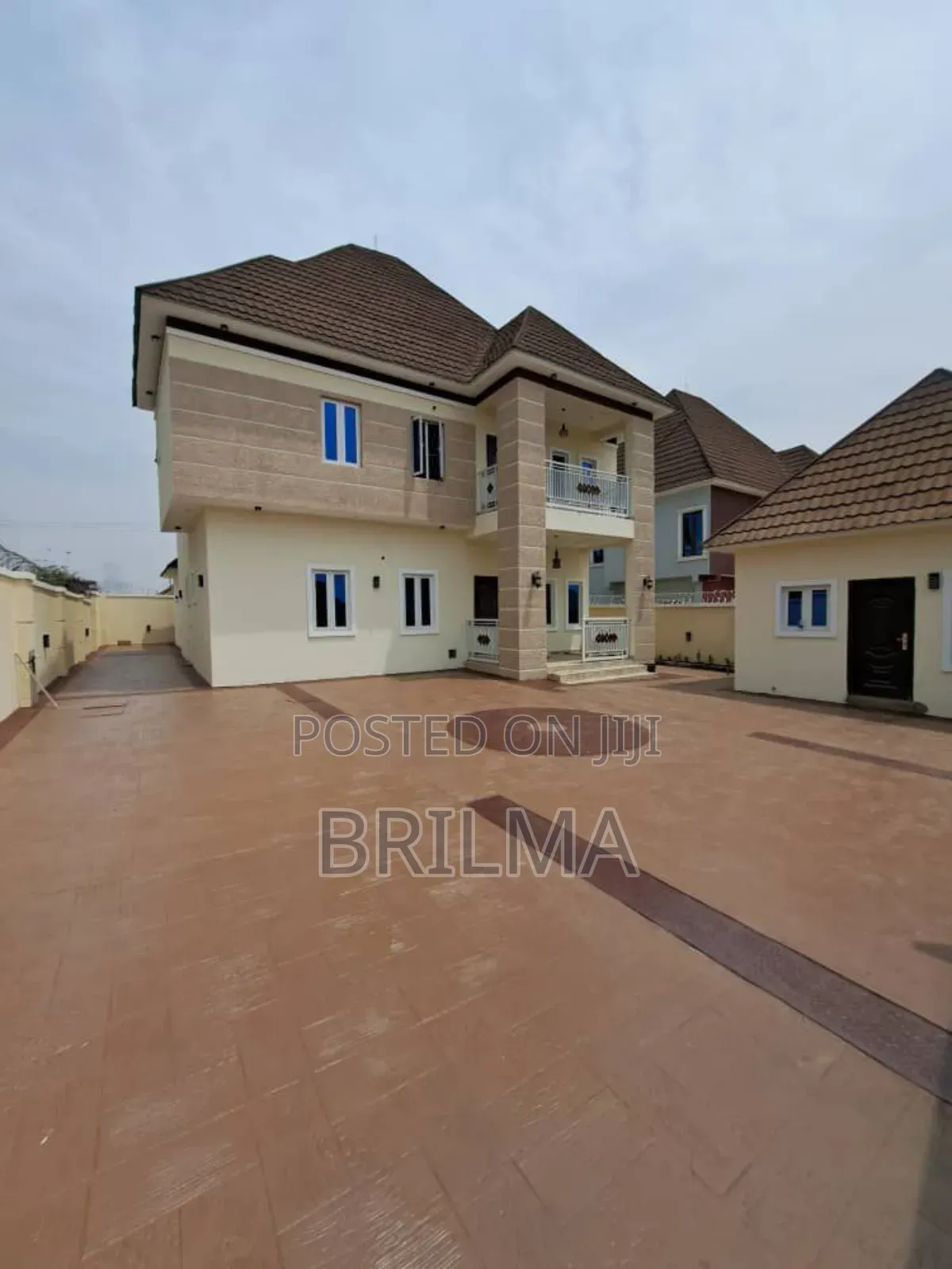 4bdrm Duplex in Lokogoma for sale in Lokogoma