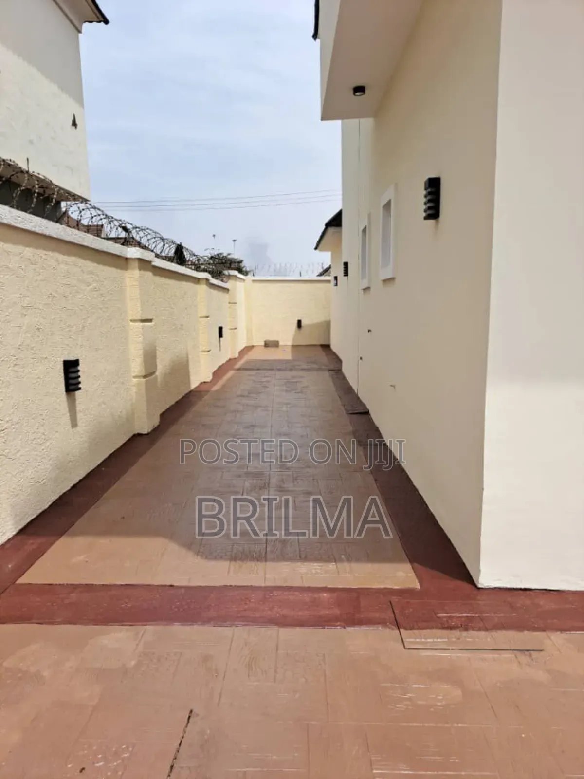 4bdrm Duplex in Lokogoma for sale in Lokogoma