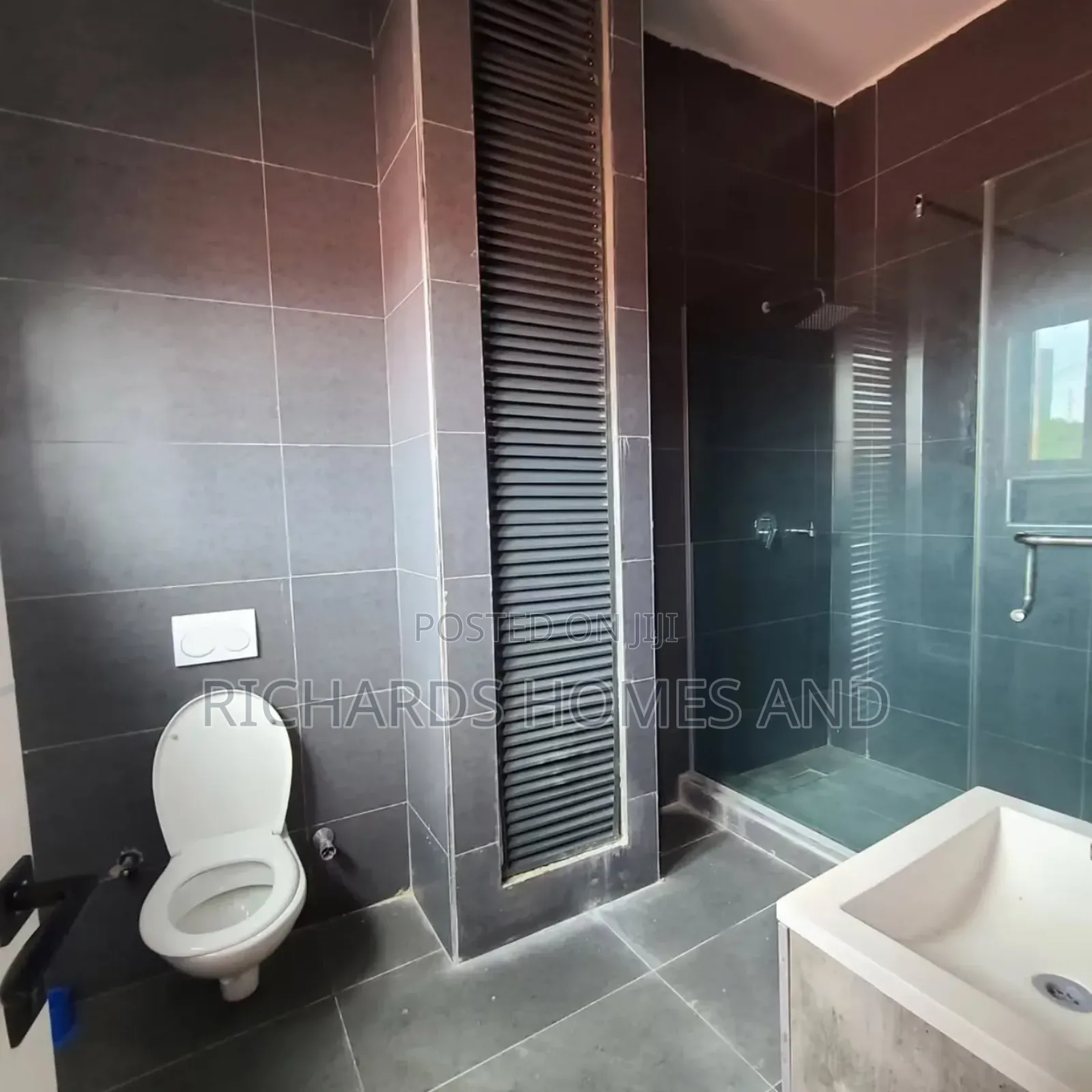 3bdrm Apartment in Victoria Island Extension for rent in Victoria Island Extension
