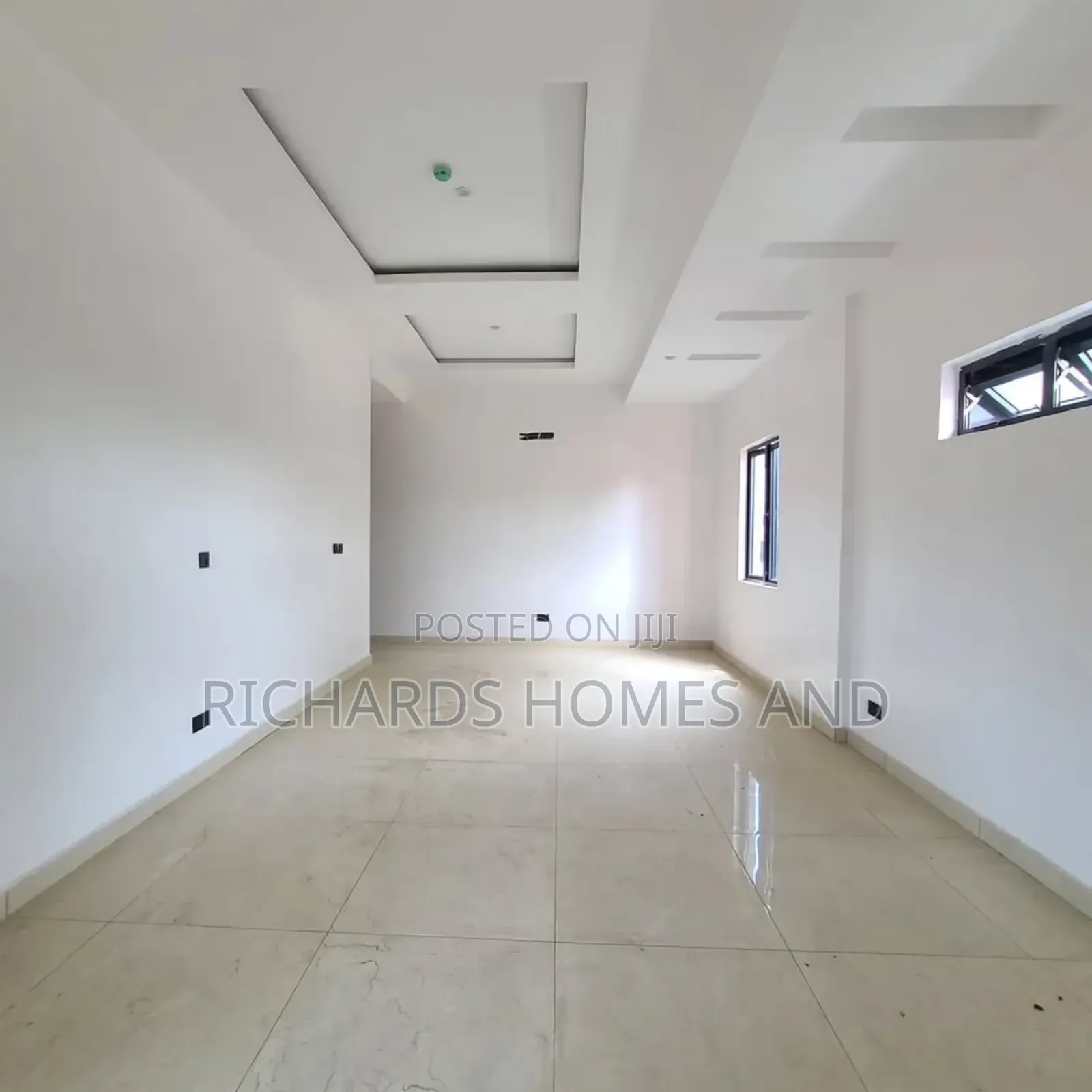 3bdrm Apartment in Victoria Island Extension for rent in Victoria Island Extension