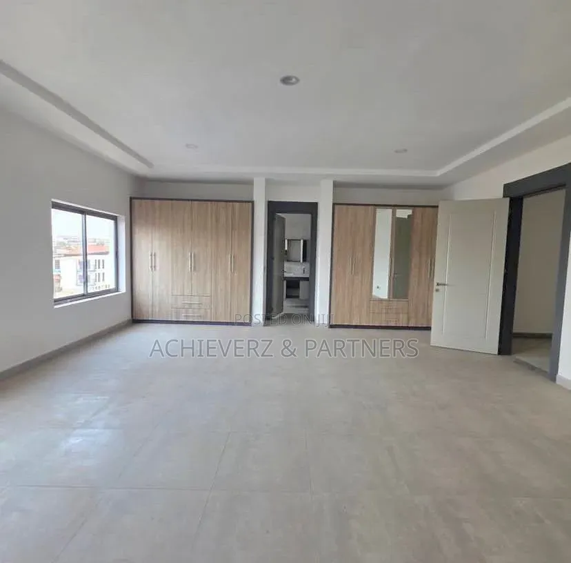 5bdrm Duplex in Jahi for rent in Jahi