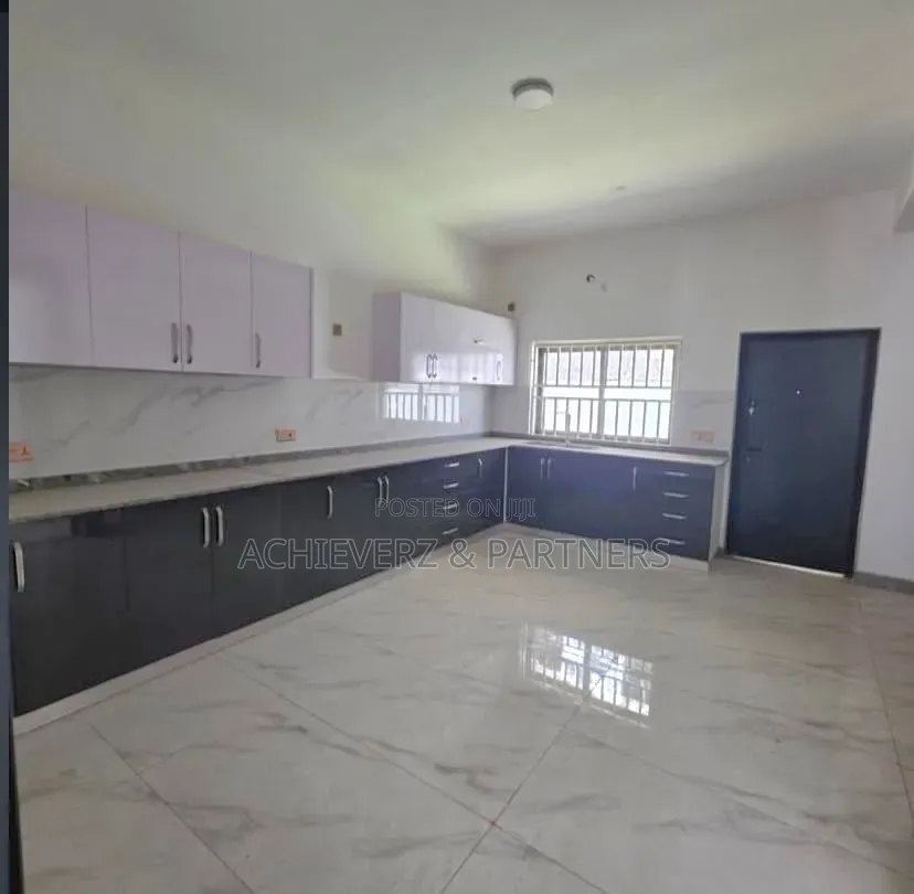 5bdrm Duplex in Jahi for rent in Jahi