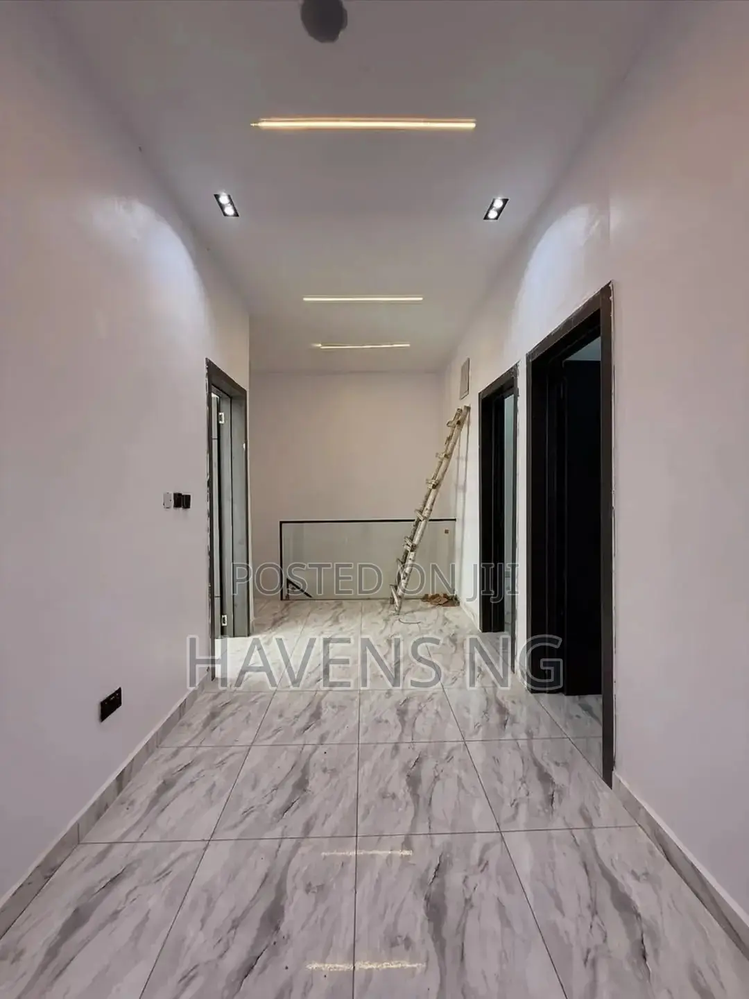 4bdrm Duplex in Ikota for sale in Ikota
