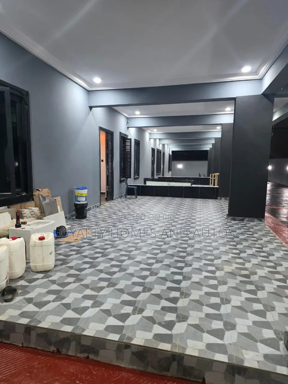 3bdrm Duplex in GRA Phase 1 for sale in GRA Phase 1