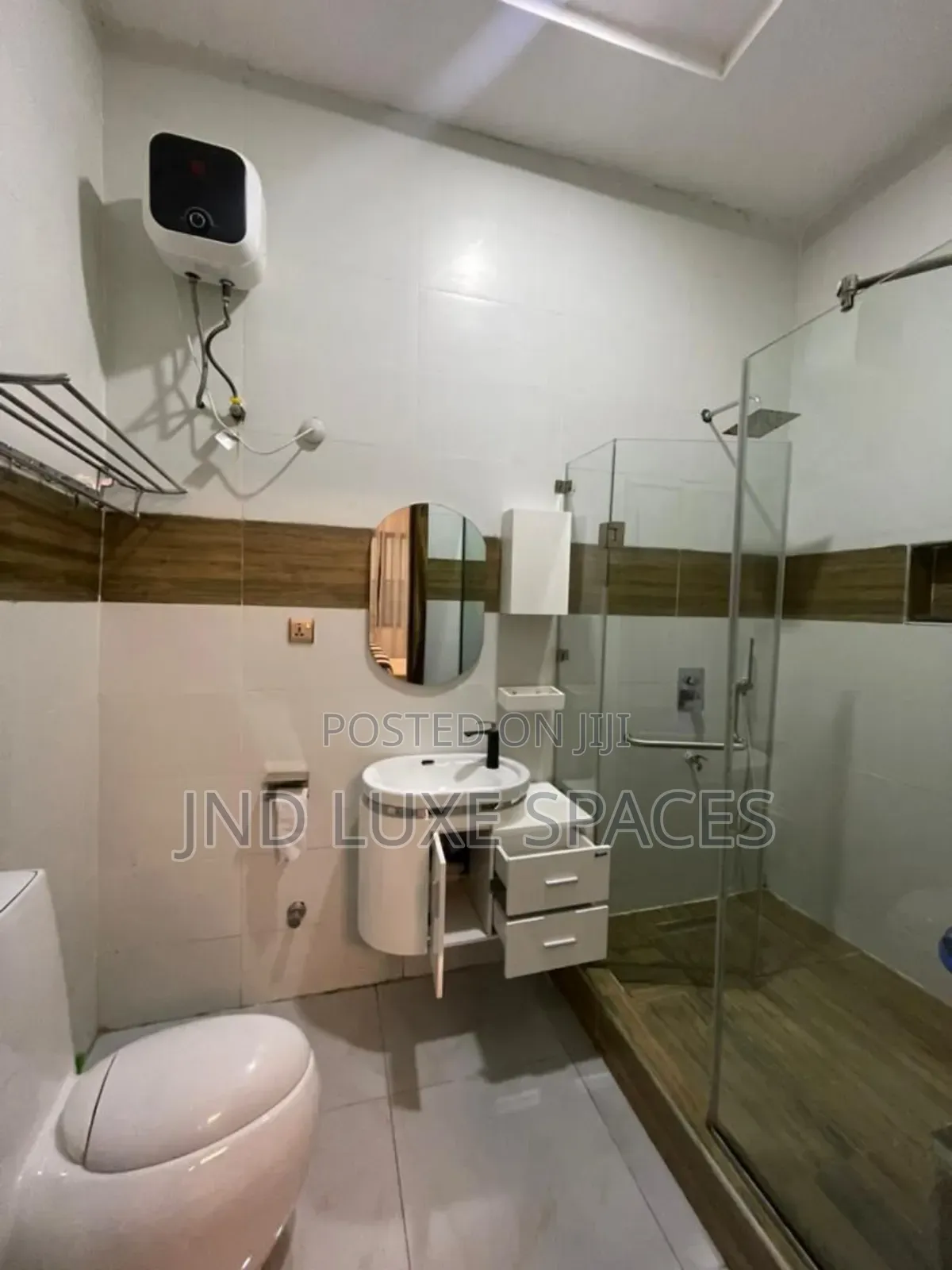 Furnished 2bdrm Apartment in Agungi for rent in Agungi