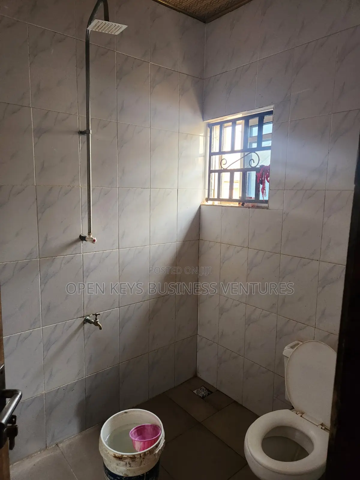 2bdrm Apartment in Elewuro, Akobo for sale in Akobo