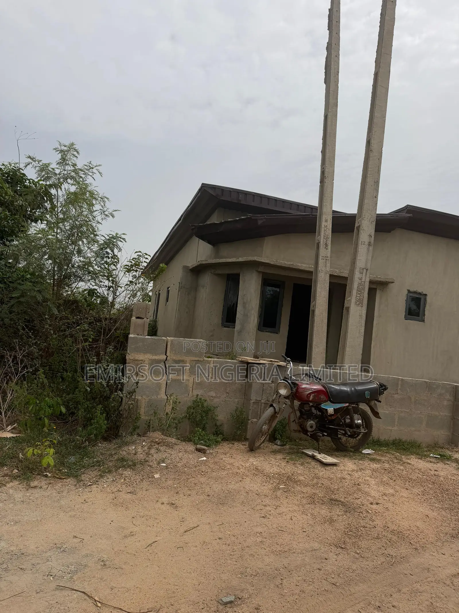 3bdrm Bungalow in Soka for sale in Soka