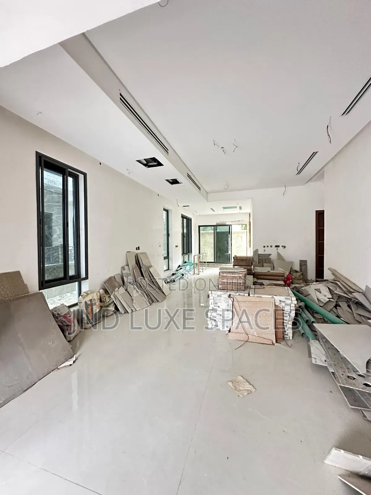 6bdrm Duplex in Bourdillon for sale in Bourdillon