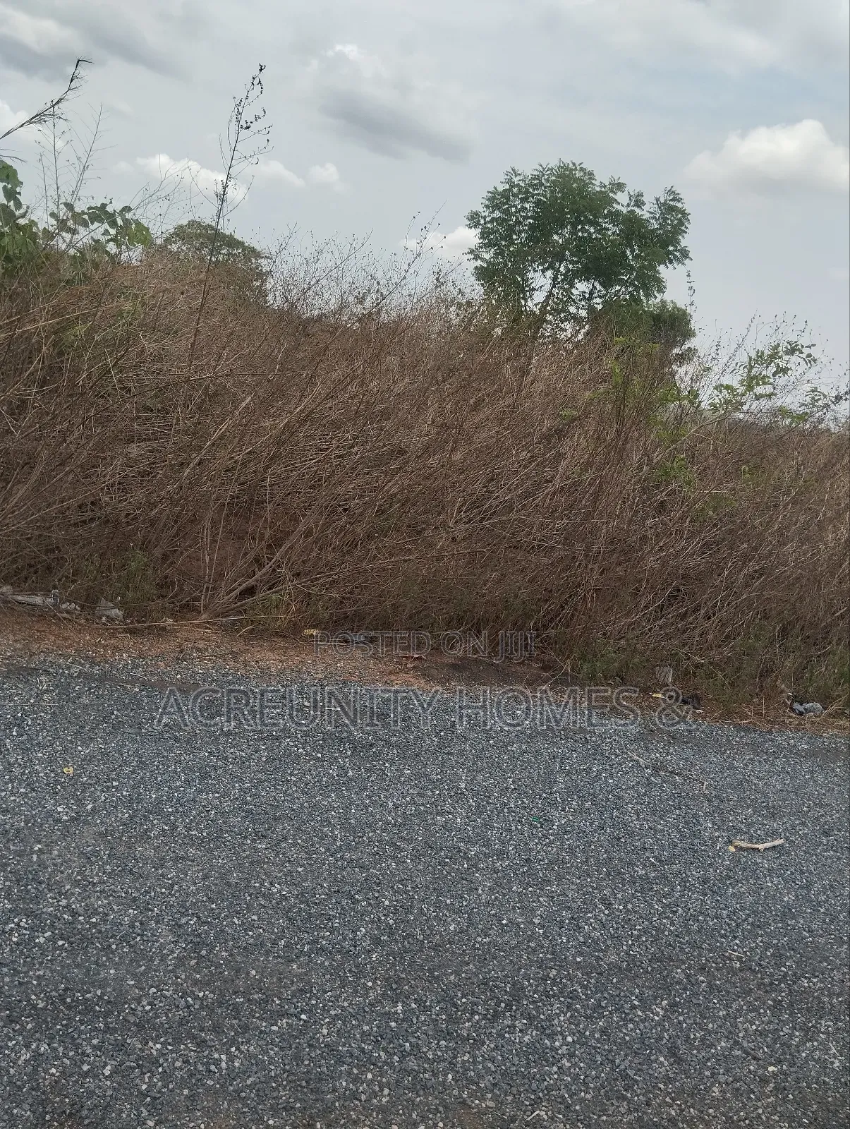 5 Acres of Commercial Land Available, Along Iseyin-Ogbomoso Express Wa in Iseyin