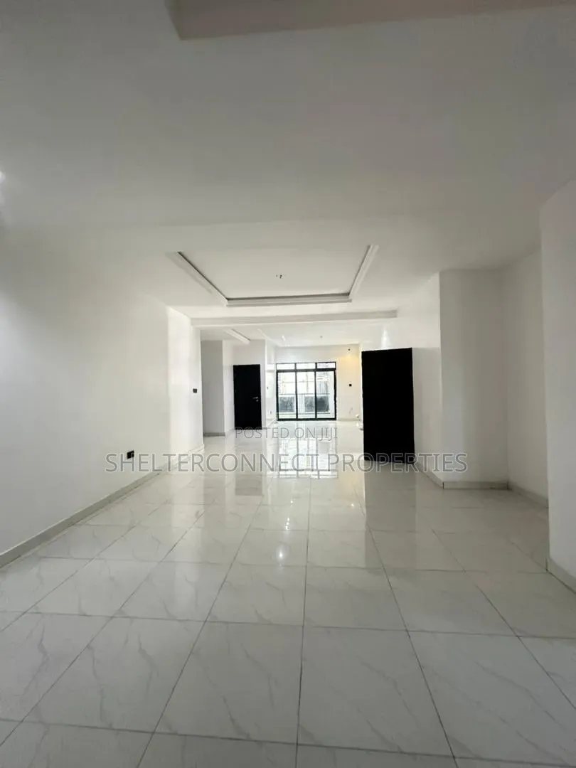 2bdrm Apartment in Ikate for sale in Ikate