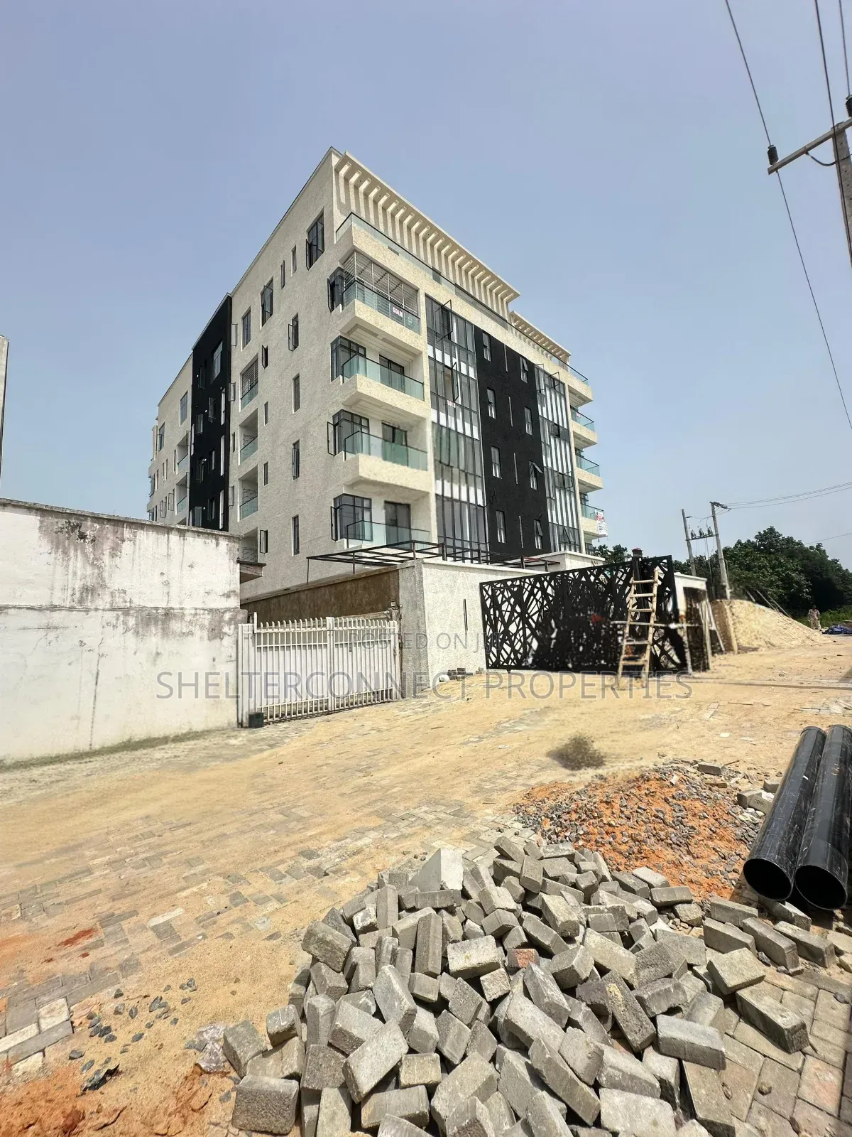 1bdrm Apartment in Ikate for sale in Ikate