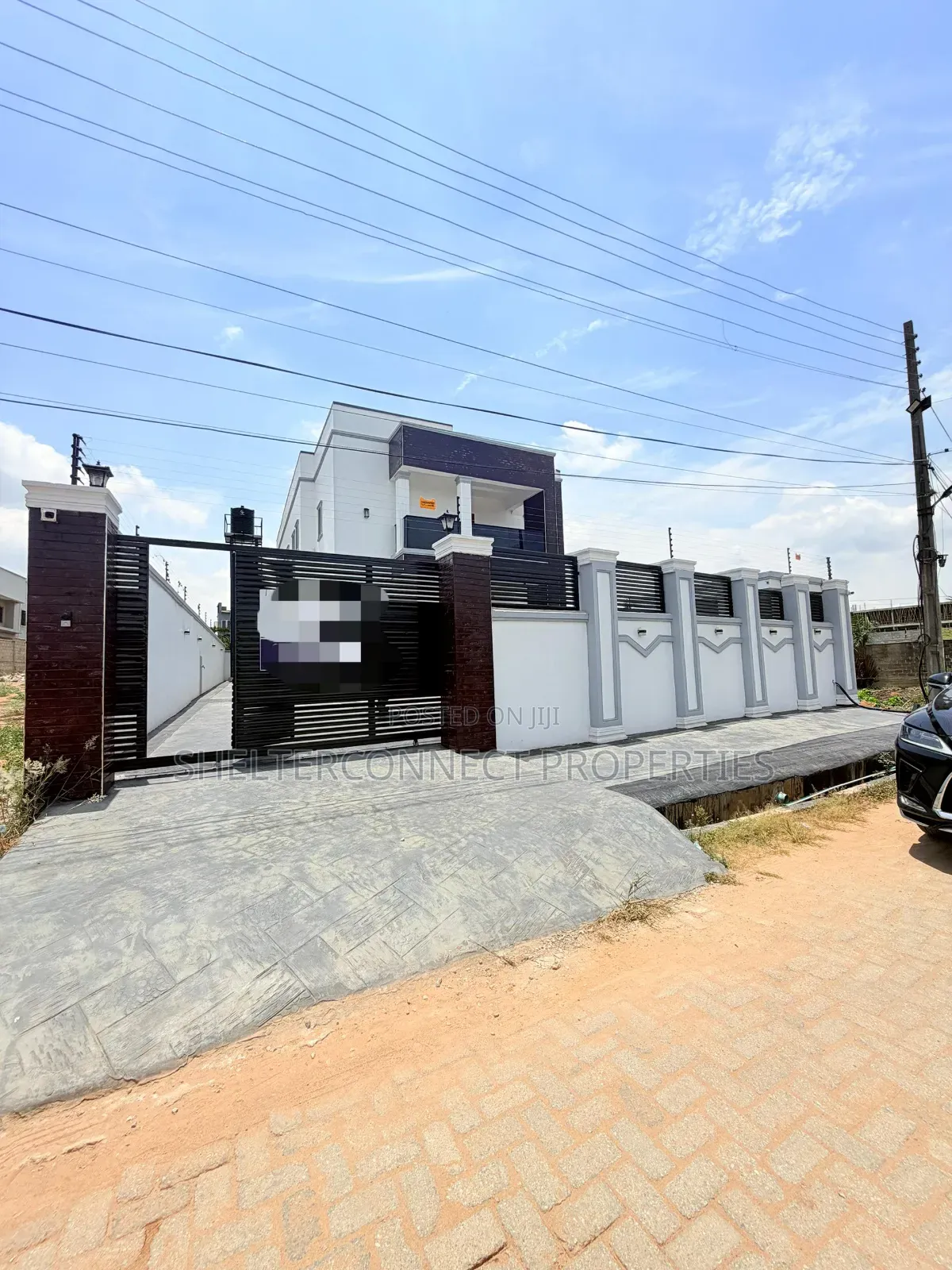 5bdrm Duplex in Isheri North for sale in Isheri North