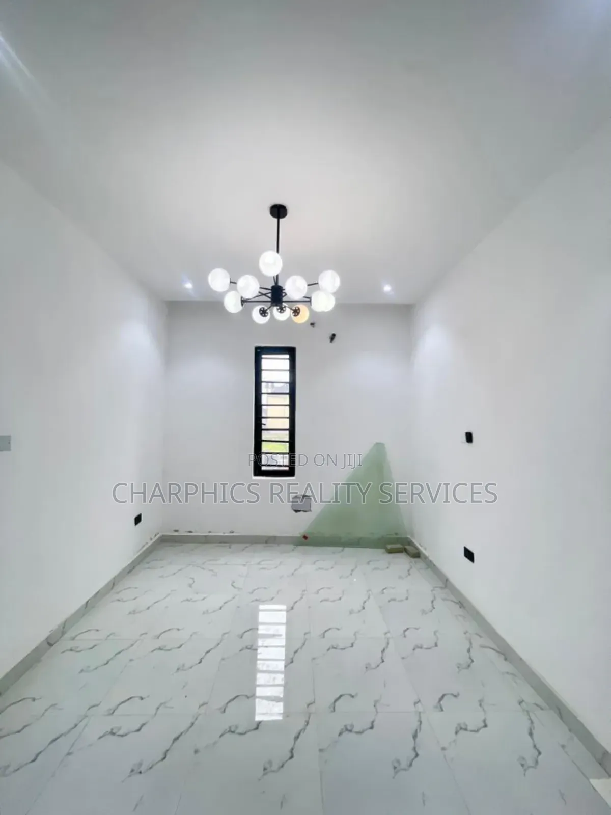 4bdrm Duplex in Lekki Phase 2 for sale in Lekki Phase 2