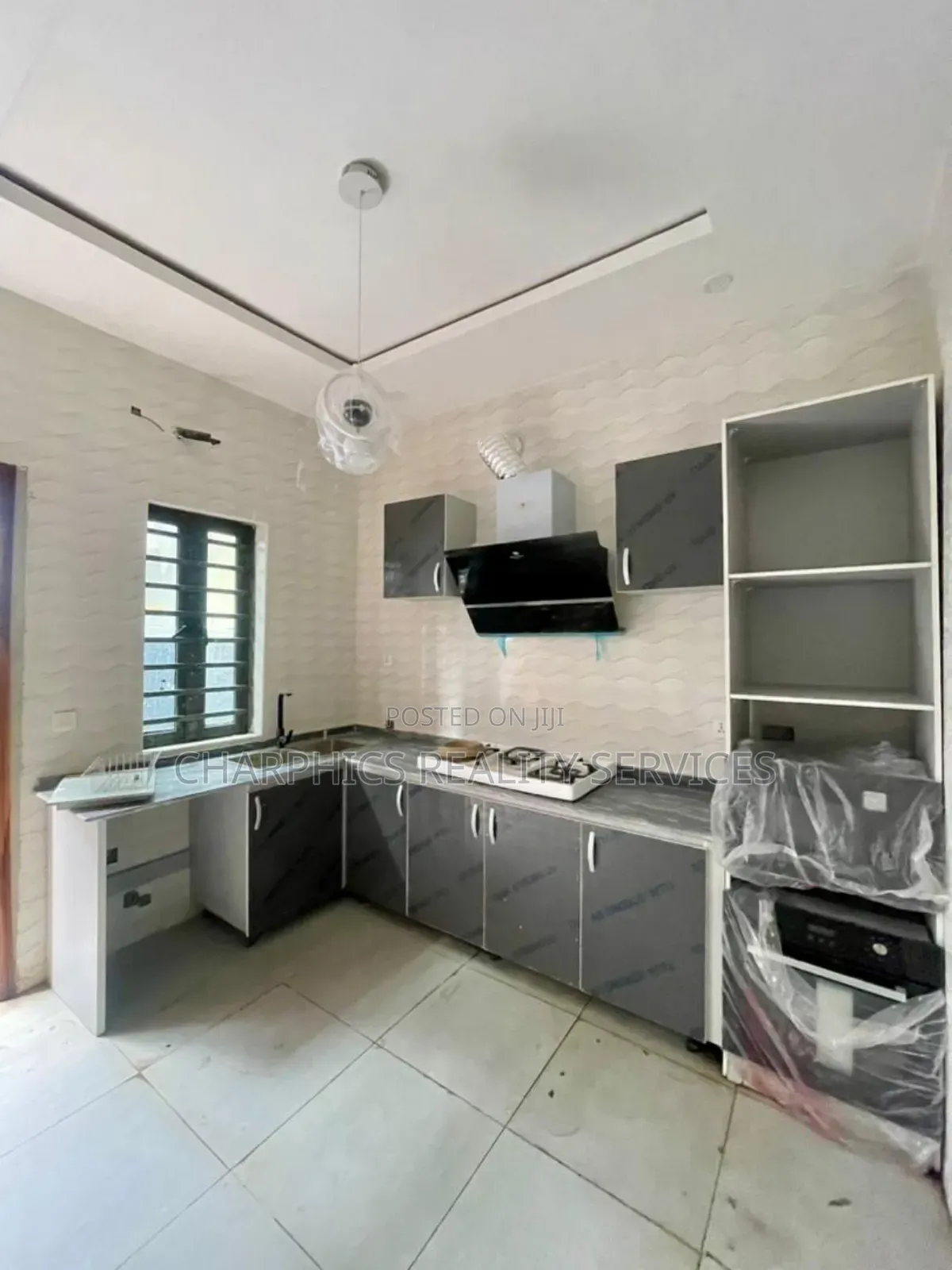 4bdrm Duplex in Ologolo for sale in Ologolo
