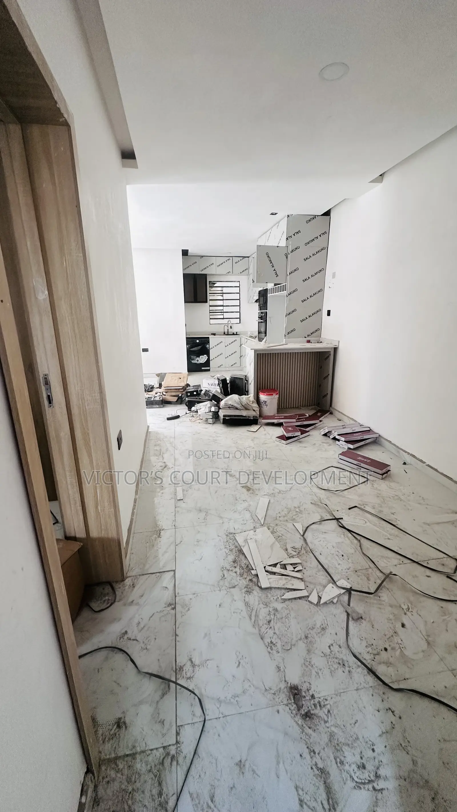 2bdrm Apartment in Fatiu Ade, Yaba for rent in Yaba