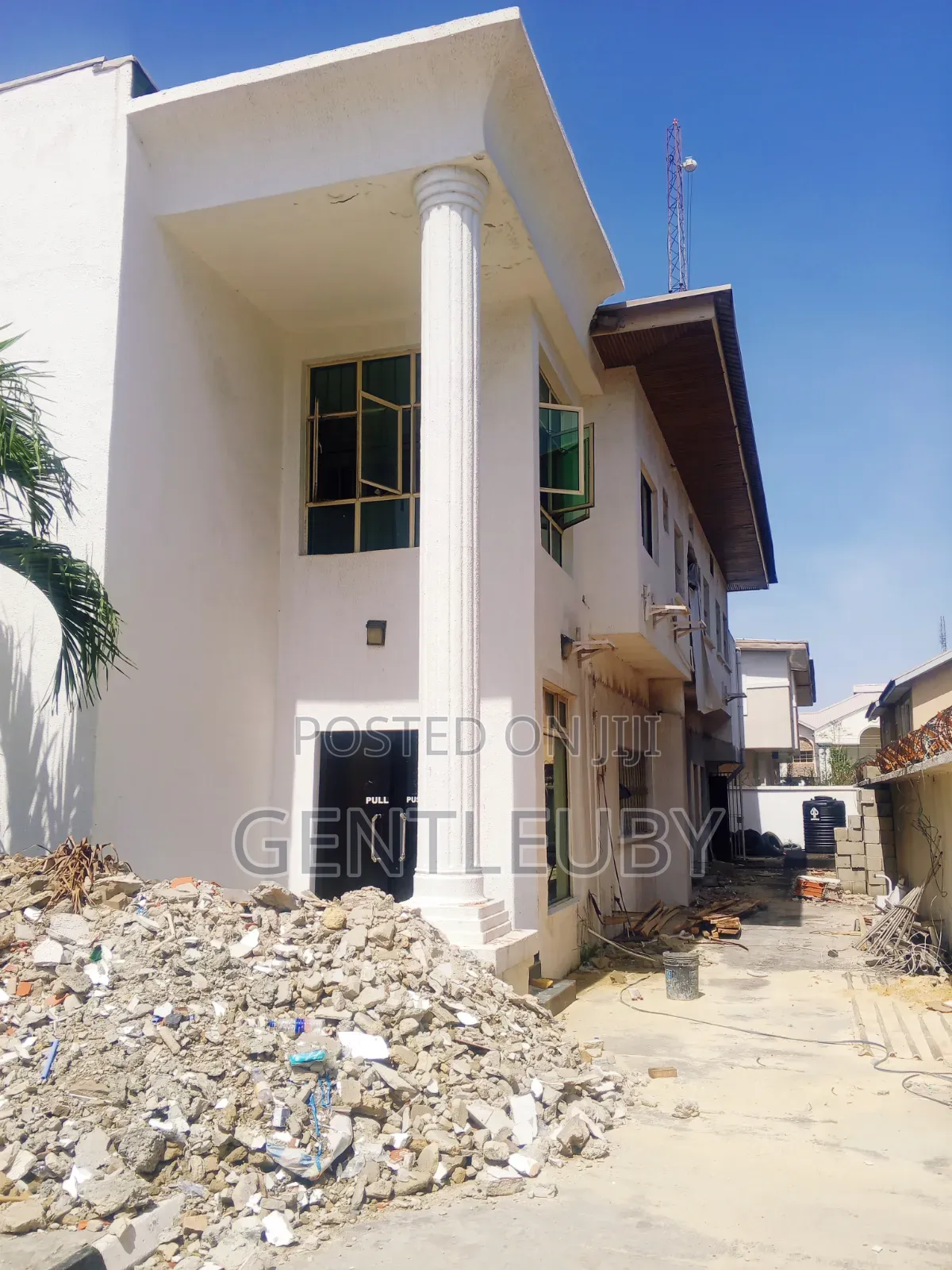 Renovated Office Space for Rent.Lekki Ph1 in Lekki Phase 1