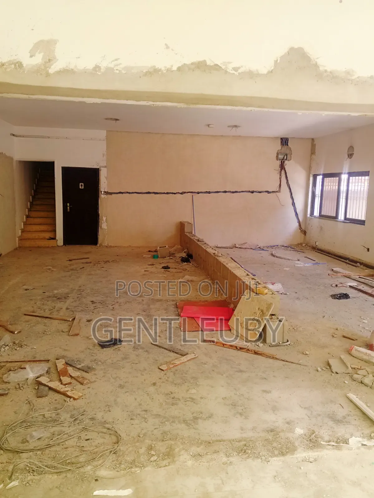 Renovated Office Space for Rent.Lekki Ph1 in Lekki Phase 1