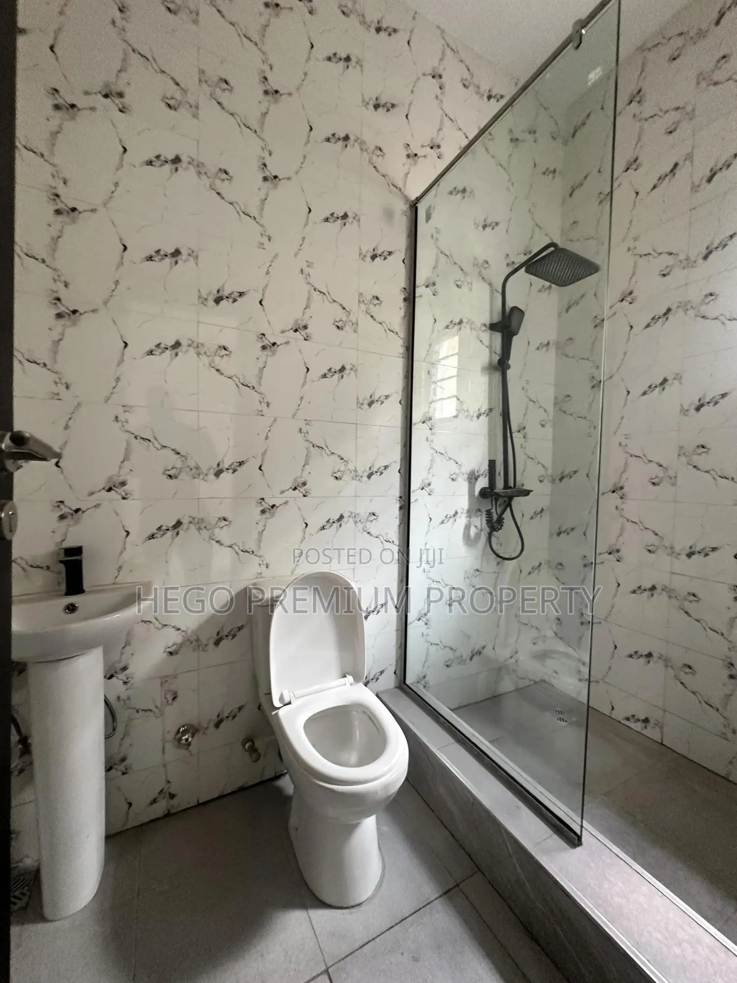 4bdrm Apartment in Ivory Height, Eneka for sale in Eneka
