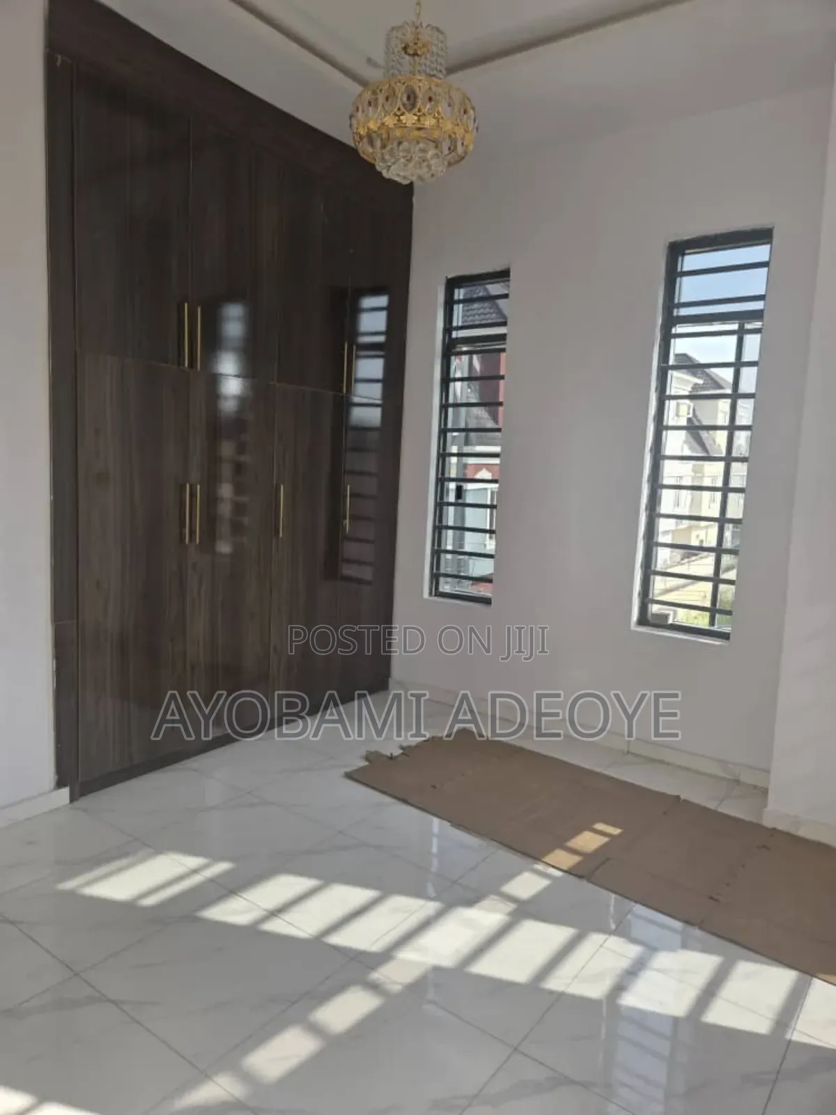 3bdrm Duplex in Creek Avenue, Ikota for sale in Ikota