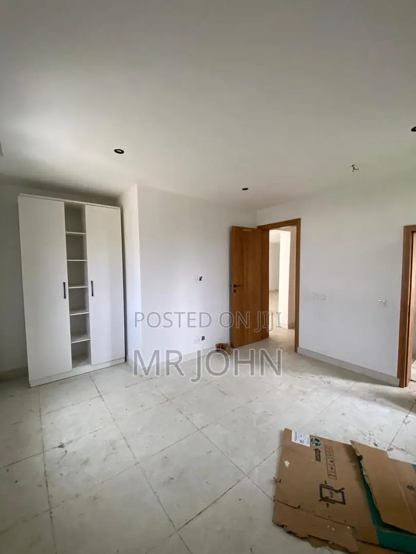 2bdrm Apartment in De Man Pr, Ikate for sale in Ikate