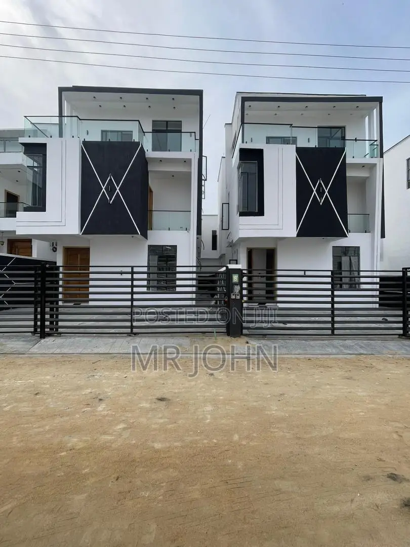 5bdrm House in De Man Pr, Lekki for sale in Lekki