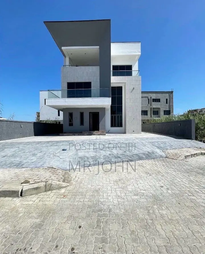 5bdrm House in De Man Pr, Lekki for sale in Lekki