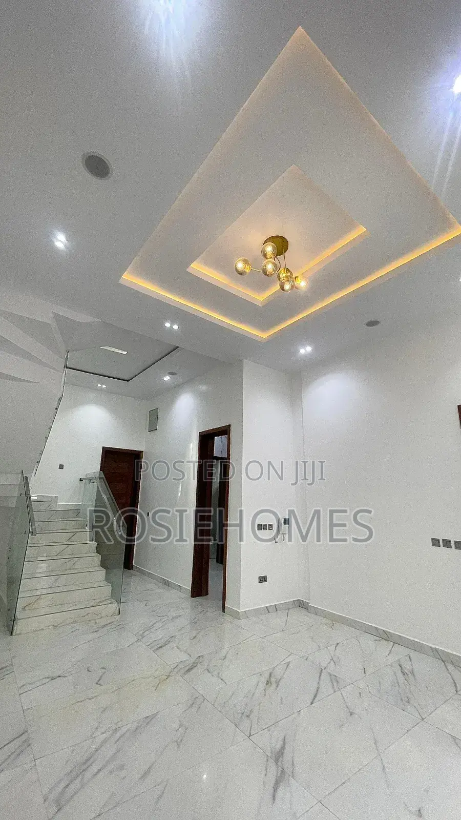 4bdrm Duplex in Light Estate, Agungi for rent in Agungi
