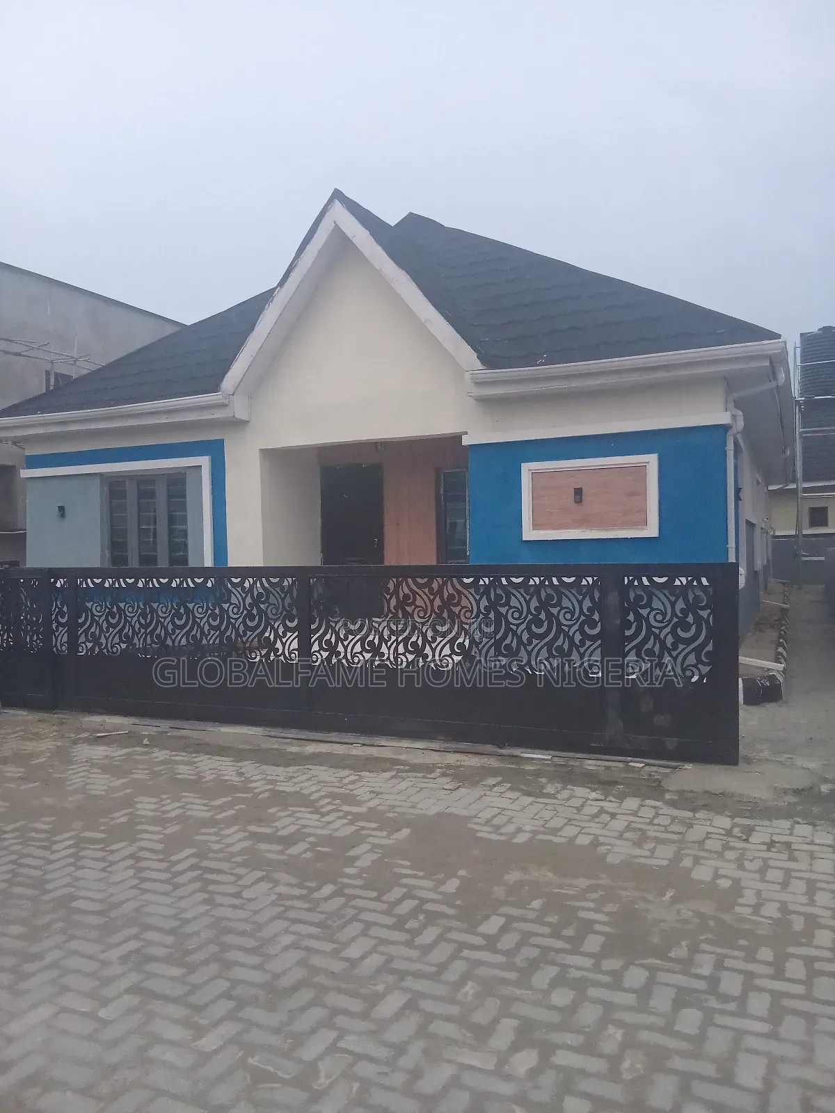 3bdrm House in A Fully Secured, Awoyaya for rent in Awoyaya