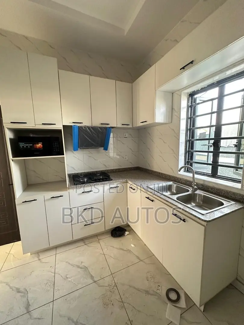 3bdrm Apartment in Ilaje / Lekki for sale in Ilaje / Lekki