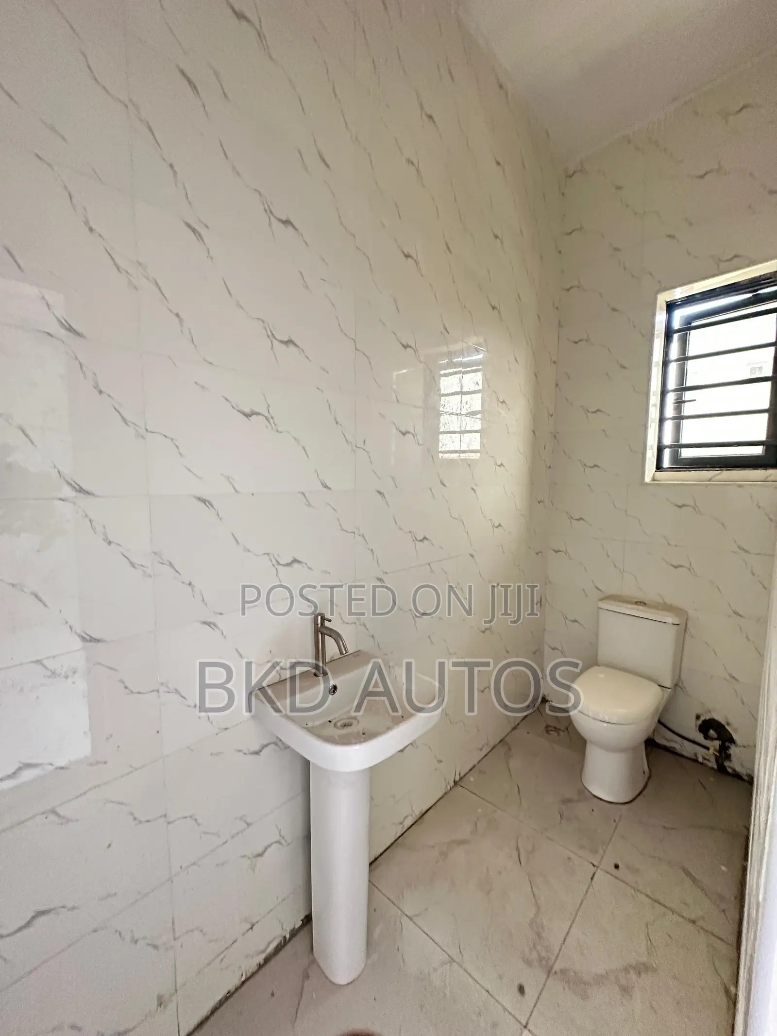 1bdrm Apartment in Ilaje for sale in Ilaje