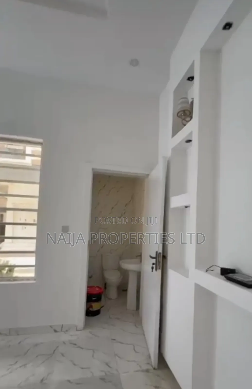 Studio Apartment in Royal Pine Estate, Ikota for rent in Ikota