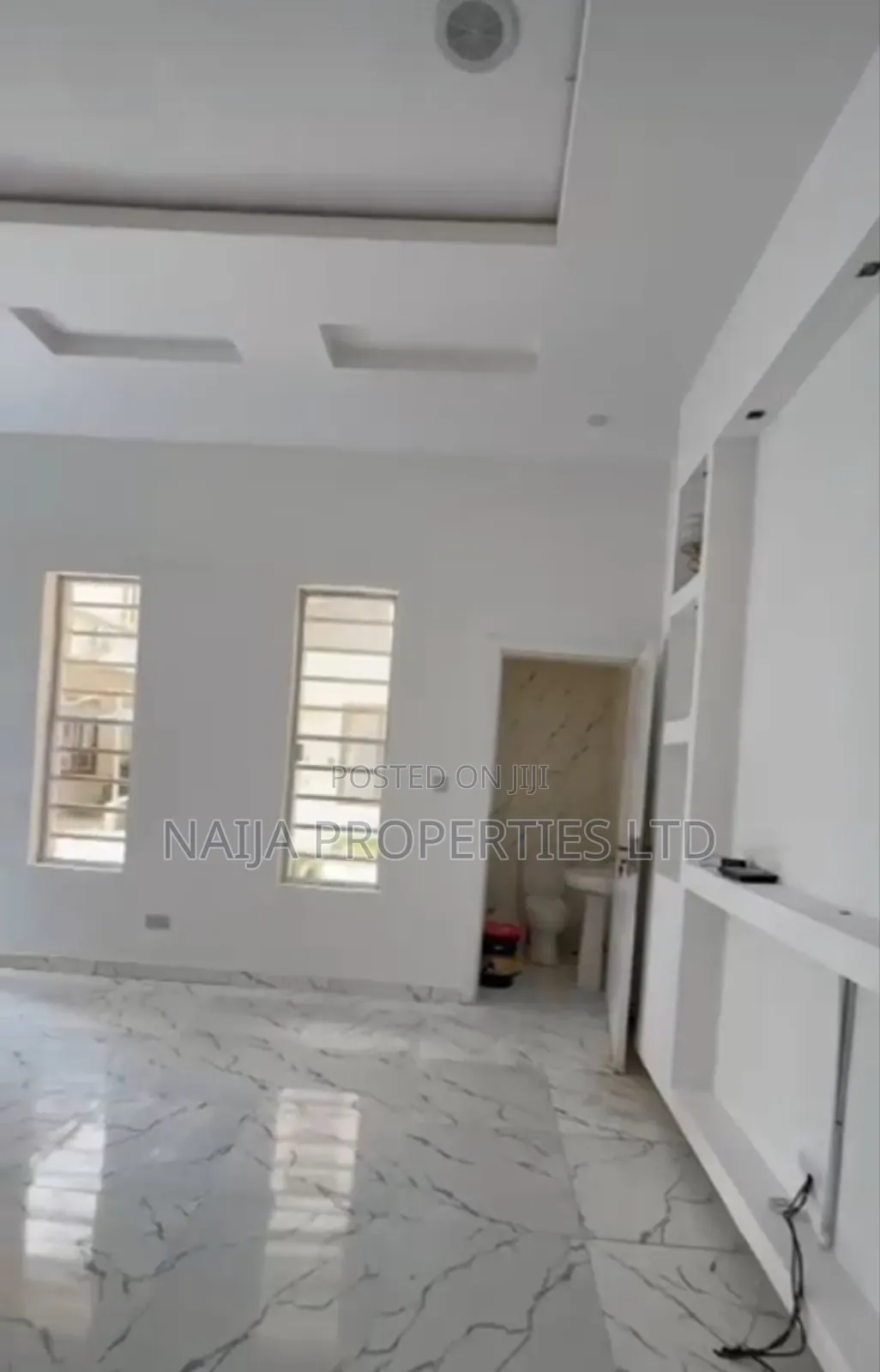 Studio Apartment in Royal Pine Estate, Ikota for rent in Ikota