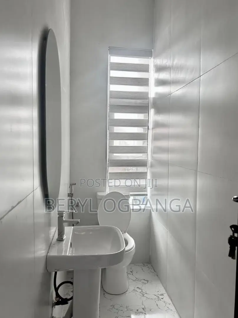 Furnished 2bdrm Apartment in Chevron for rent in Chevron