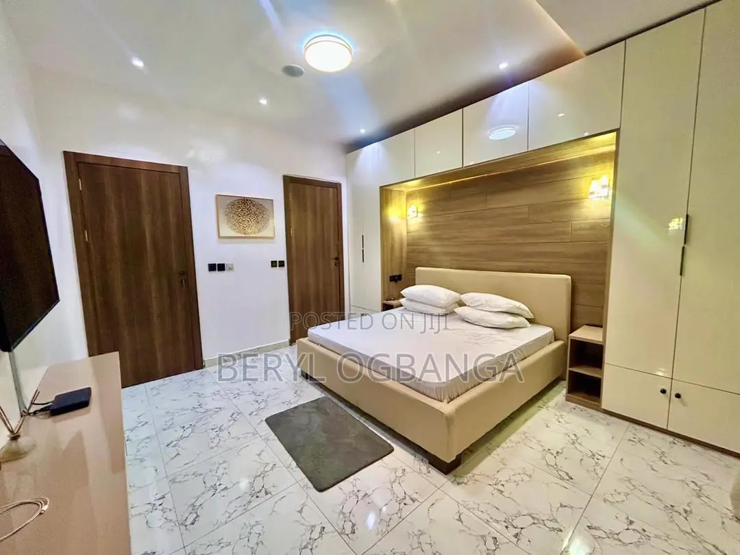 Furnished 2bdrm Apartment in Chevron for rent in Chevron
